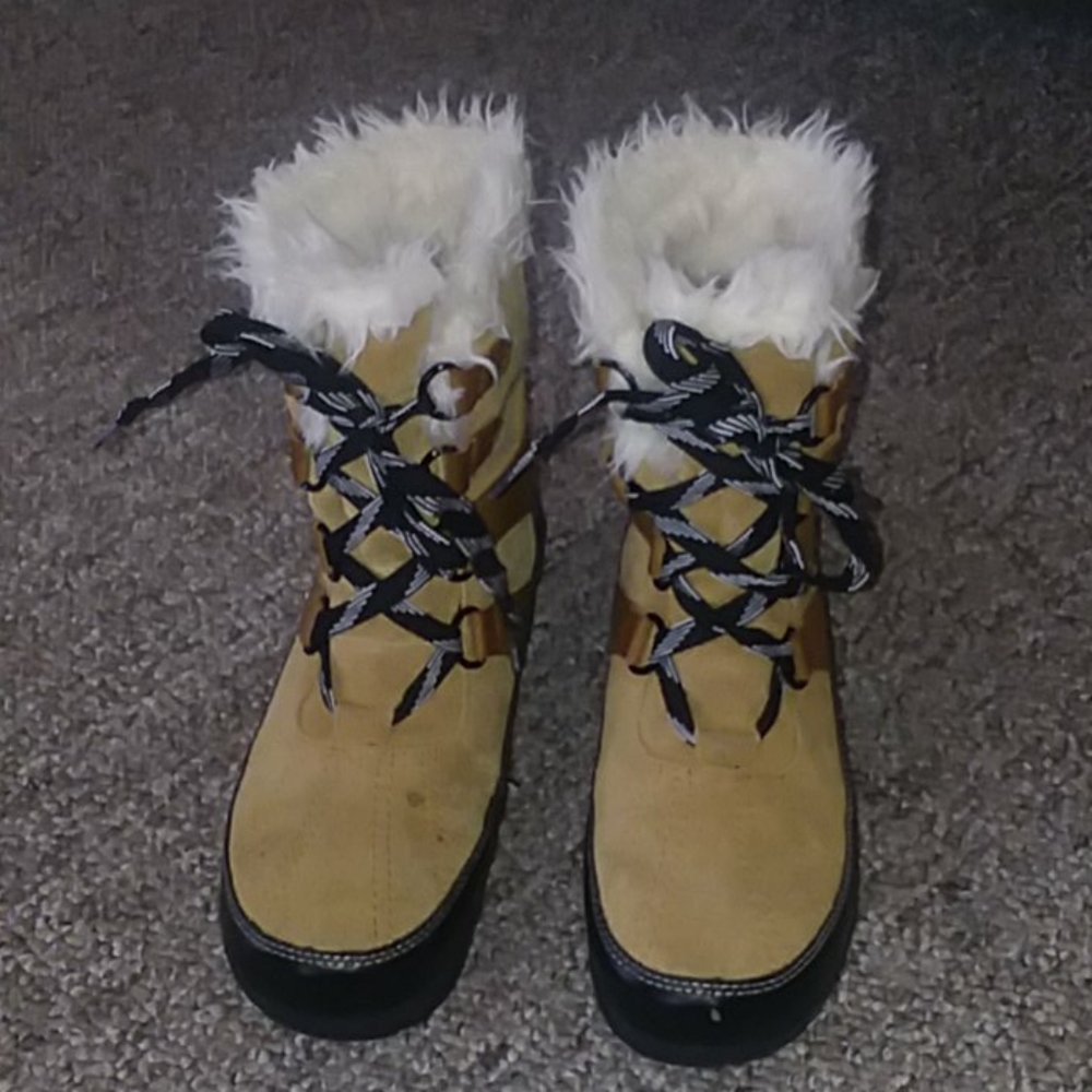 Warm Ankle Boots Size 7